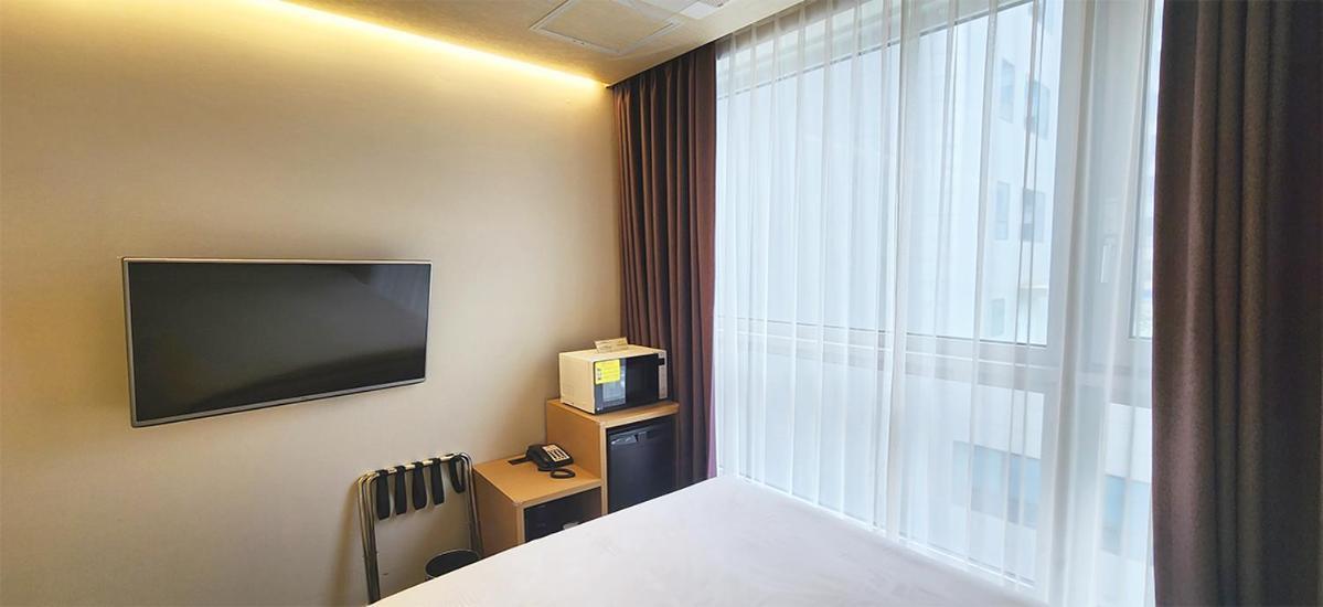 Grand City Hotel Changwon Eksteriør bilde