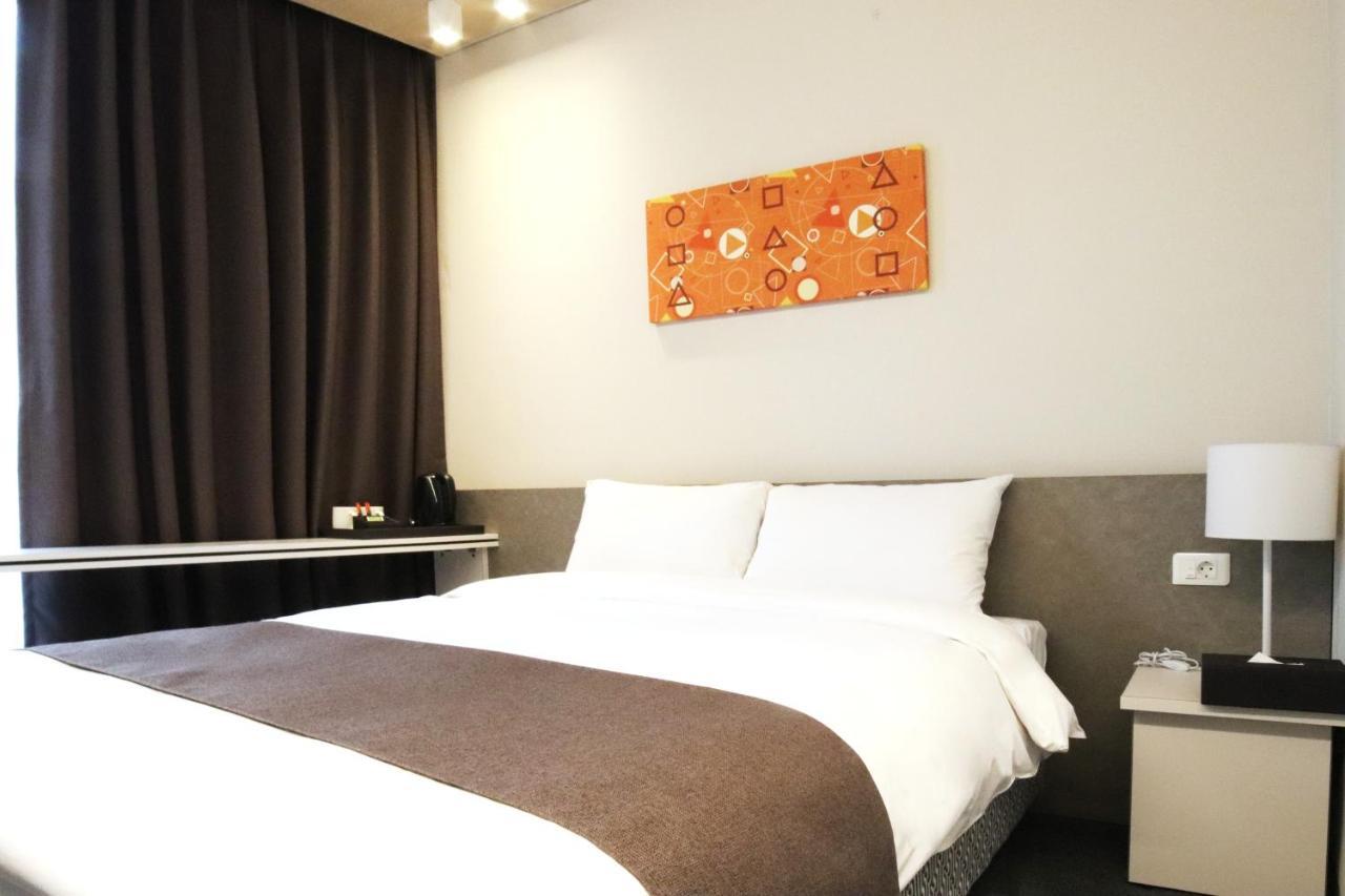 Grand City Hotel Changwon Eksteriør bilde