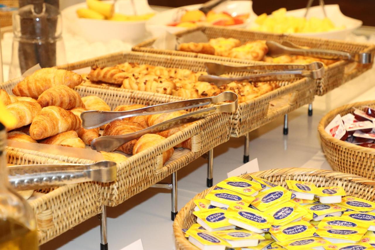 Grand City Hotel Changwon Eksteriør bilde