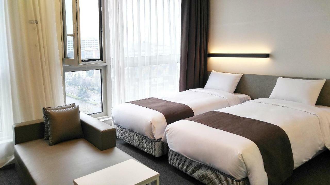 Grand City Hotel Changwon Eksteriør bilde